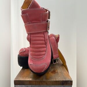 *SOLD* Vintage Chunky Muro Boots w buckle straps